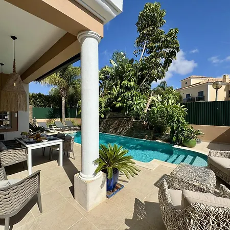 Algarve Stunning With Pool By Homing